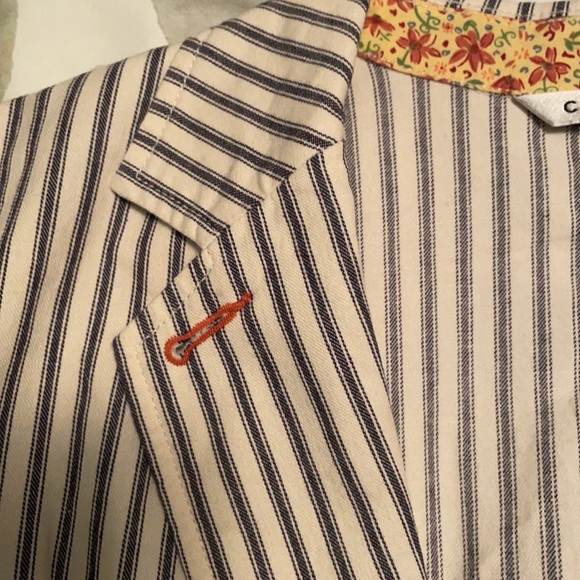 CAbi pinstripe cream/blue blazer size 8 - Picture 5 of 9